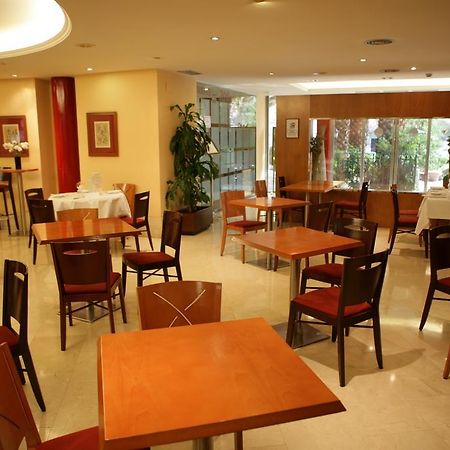 Husa Moncloa Madrid Exterior foto